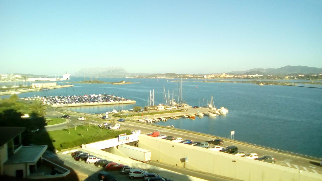 Via Genova Apartment Olbia Luaran gambar